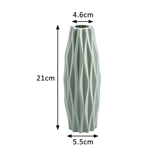 Modern vases decoration - MalloryAndHolland