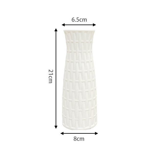 Modern vases decoration - MalloryAndHolland
