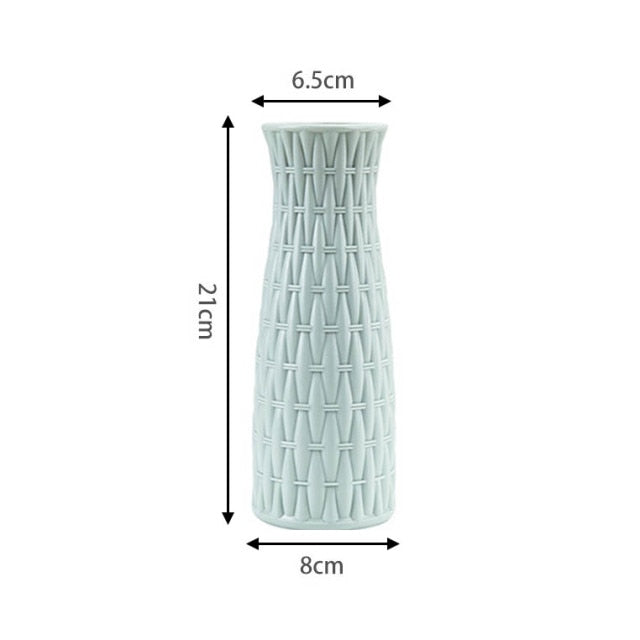 Modern vases decoration - MalloryAndHolland